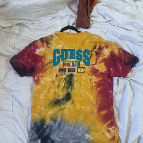 Guess Originals Mustard Tee - Picture 3 of 4